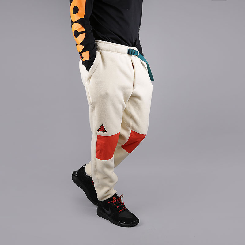 мужские бежевые брюки Nike ACG Men's Sherpa Fleece Trousers AJ2014-258 - цена, описание, фото 1